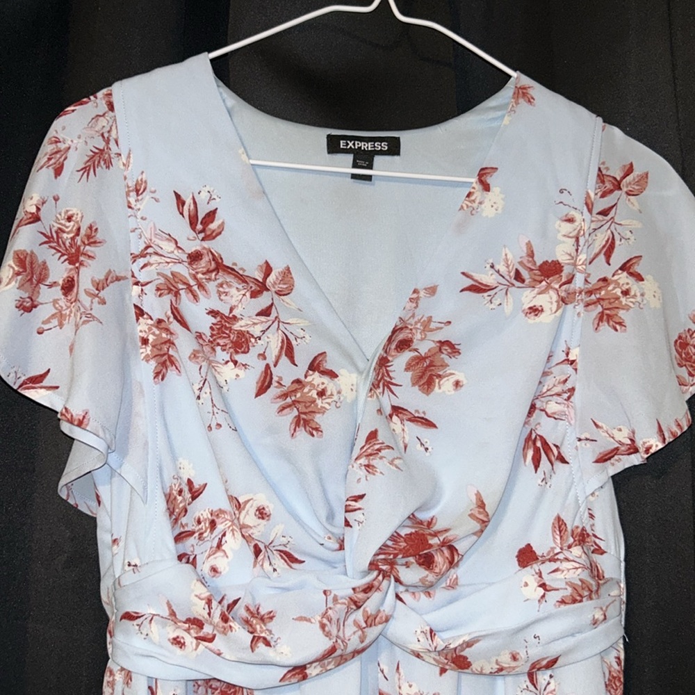 Express spring dress - Picture 2 of 5